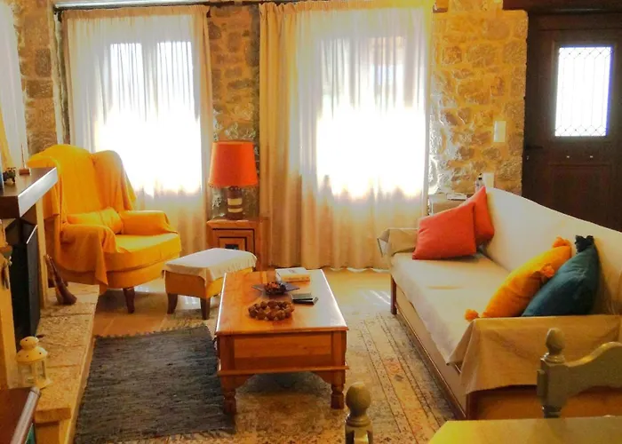 Αντίρρινο - Guest House
