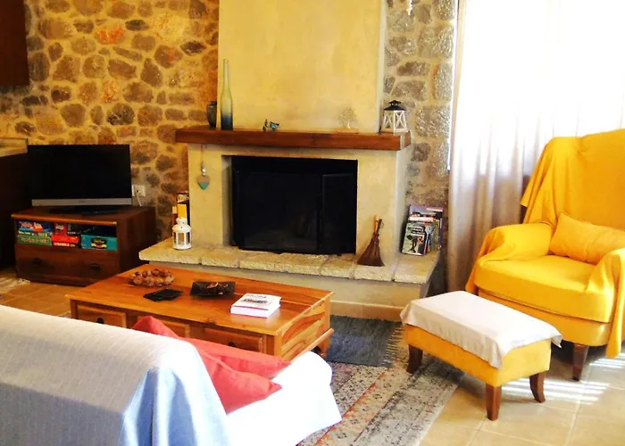 Αντίρρινο - Guest House